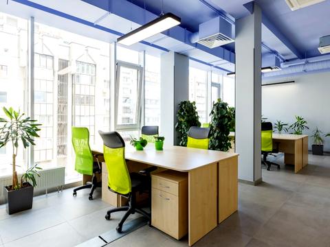 комерційна за адресою Левка Лук'яненка вул. (Маршала Тимошенка), 21/14