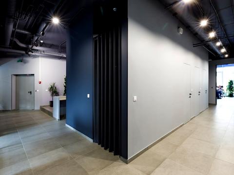 комерційна за адресою Левка Лук'яненка вул. (Маршала Тимошенка), 21/14