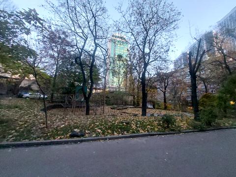 квартира за адресою Ісаакяна вул., 2