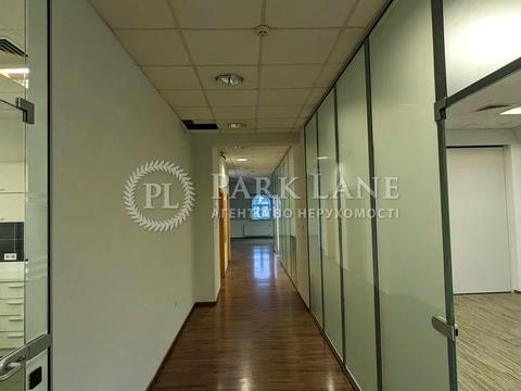 коммерческая по адресу Жилянская ул., 35