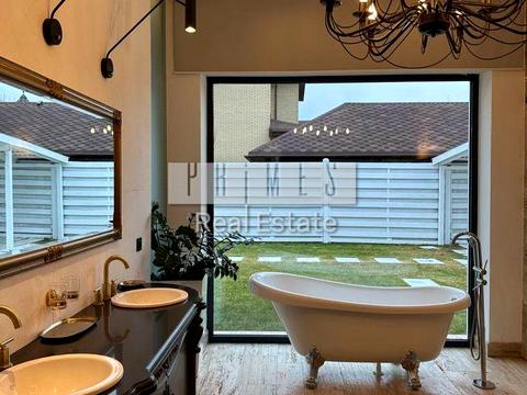 будинок за адресою Виноградна вул.