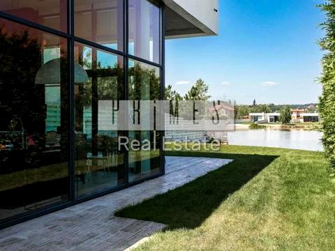 будинок за адресою Виноградна вул.