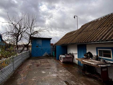 будинок за адресою Центральна вул. (Леніна)