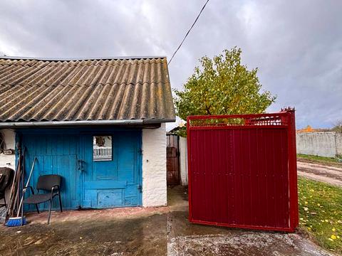 будинок за адресою Центральна вул. (Леніна)