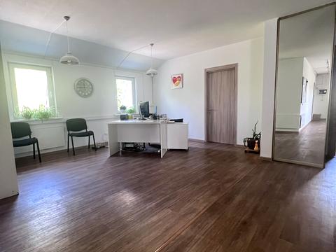 комерційна за адресою Бахчисарайський пров., 5-а