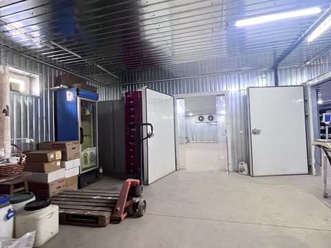 комерційна за адресою Бахчисарайський пров., 5-а