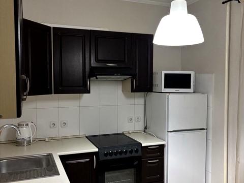 квартира за адресою Йорданська вул. (Лайоша Гавро), 11-Д