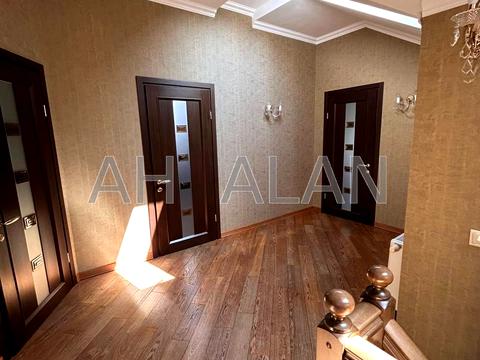 будинок за адресою січнева