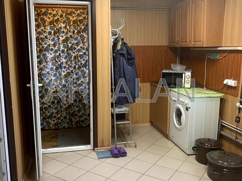 будинок за адресою січнева