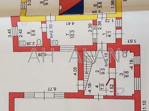 будинок за адресою січнева