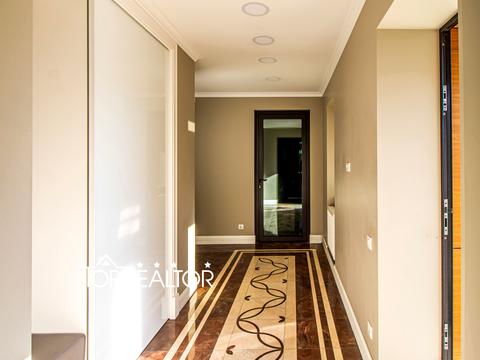 дом по адресу Київська