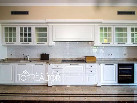 дом по адресу Київська