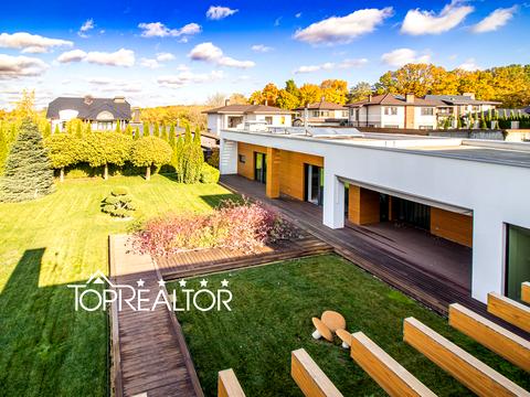 дом по адресу Київська