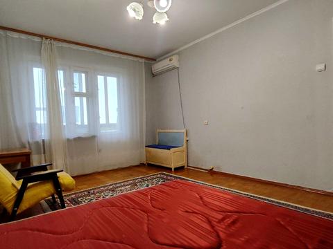 квартира за адресою Феофіла Яновського вул., 1-А