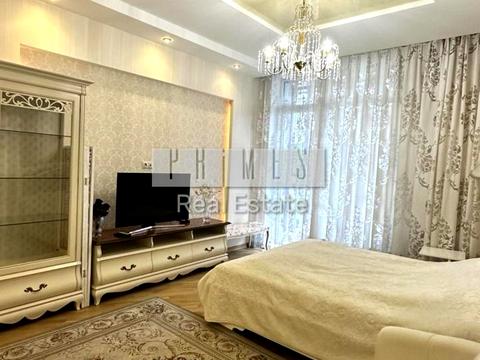 квартира за адресою Андрія Верхогляда вул. (Михайла Драгомирова), 5