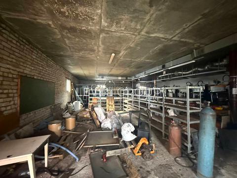 коммерческая по адресу Радистов ул., 64