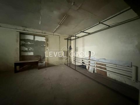 коммерческая по адресу Радистов ул., 64