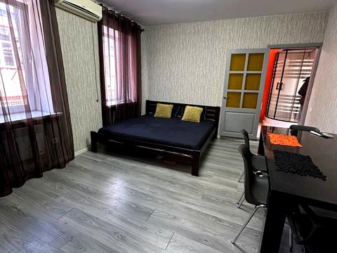 квартира по адресу Базарная ул., 40