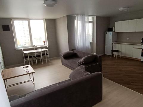 квартира за адресою Василя Симоненка вул., 111