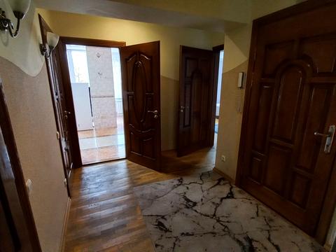 квартира за адресою Тролейбусна вул., 7