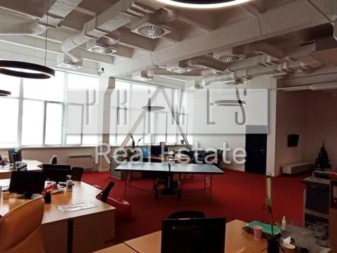 комерційна за адресою Київ, Лаврська вул. (Січневого Повстання), 3