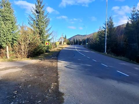 участок по адресу Зарічна