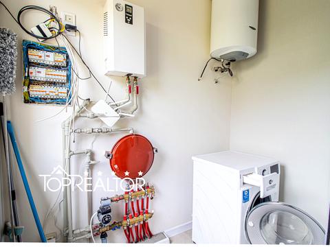 будинок за адресою Армійська