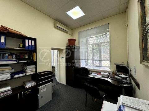 комерційна за адресою Олеся Гончара вул., 74-А