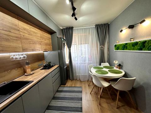 квартира за адресою Вахтанга Кікабідзе вул. (Булгакова), 15