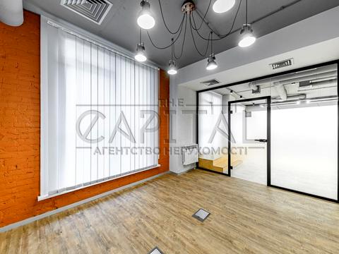 коммерческая по адресу Андрея Верхогляда ул. (Михайла Драгомирова), 14-А