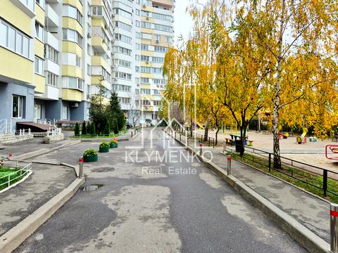 квартира по адресу Драгоманова ул., 6/1