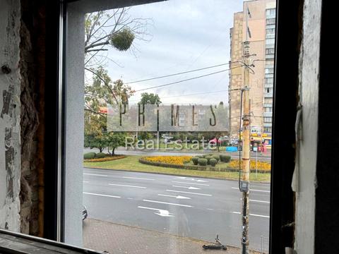 комерційна за адресою Вишгородська вул., 28