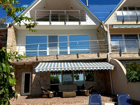 будинок за адресою Одеса, Набережна вул.