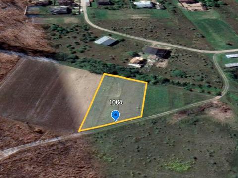 участок по адресу 