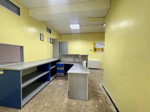 коммерческая по адресу Левка Лукьяненко ул. (Ватутіна), 23