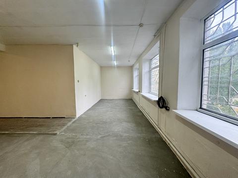 коммерческая по адресу Левка Лукьяненко ул. (Ватутіна), 23