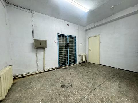 коммерческая по адресу Левка Лукьяненко ул. (Ватутіна), 23