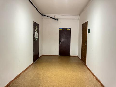 коммерческая по адресу Левка Лукьяненко ул. (Ватутіна), 23