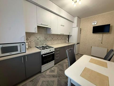 квартира по адресу Василия Стуса ул., 28