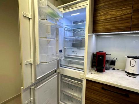 квартира за адресою Макогона вул., 25