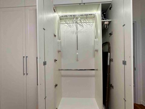 квартира за адресою Макогона вул., 25