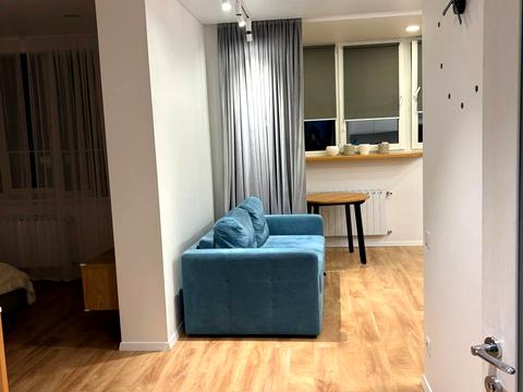 квартира за адресою В'ячеслава Чорновола вул., 6-А