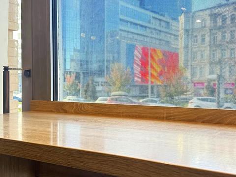 комерційна за адресою Басейна вул., 15