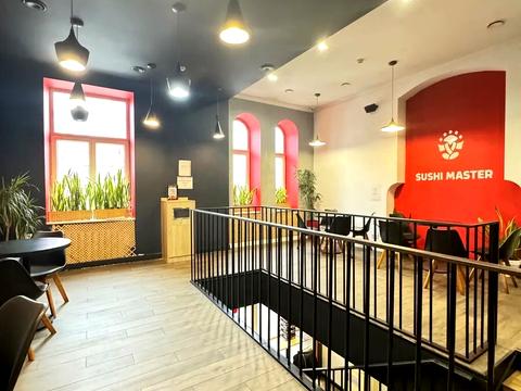 комерційна за адресою Басейна вул., 15