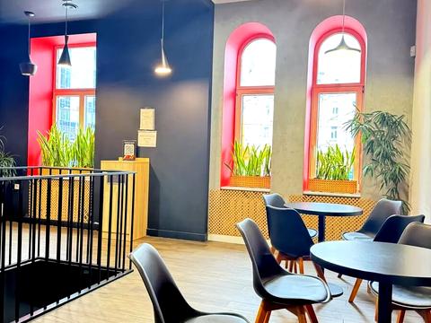 комерційна за адресою Басейна вул., 15