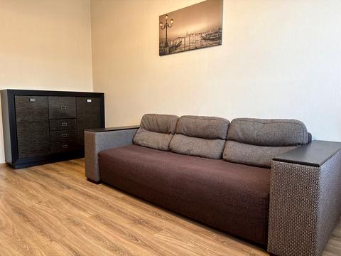 квартира за адресою Тищенка вул., 21-В