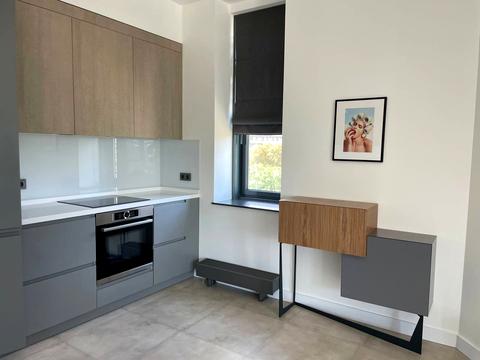 квартира за адресою Болсуновська вул. (Сергія Струтинського), 2