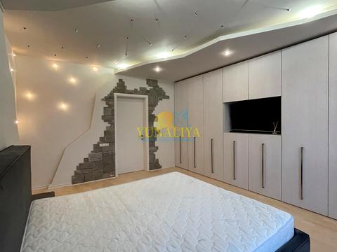 квартира за адресою Назарівська вул. (Вєтрова), 7-Б