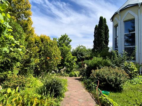 дом по адресу Садова