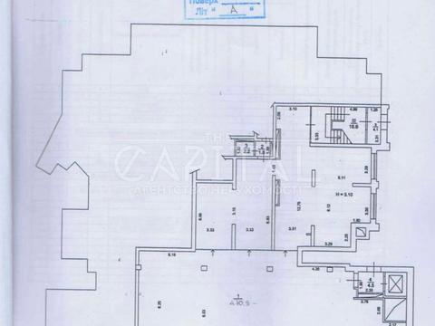 комерційна за адресою Дмитрівська вул., 80